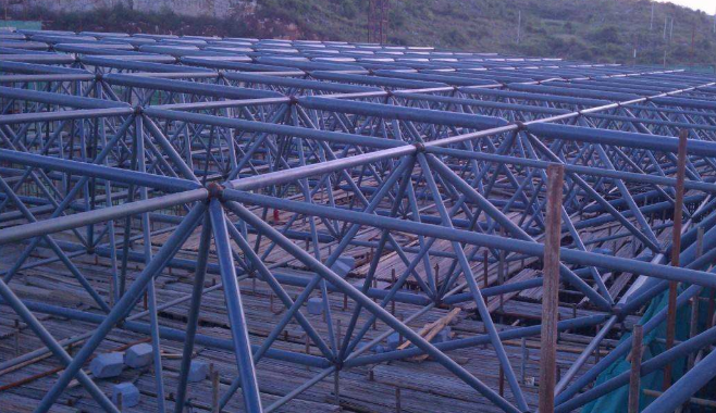 太原概述网架加工公司对网架保温隔热的办法